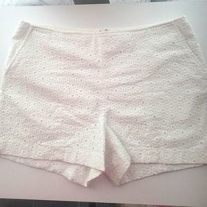 Pappagallo Eyelete Shorts White Size  8